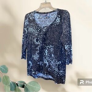 Chico’s 3/4 sleeve top, hues of olive!